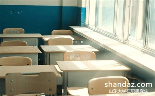2018年山东大学在职研究生报名时间是什么时候？